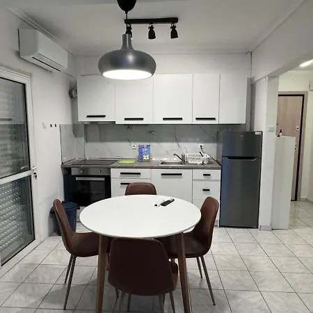 στην κοντά στην θάλασσα 公寓 Peraía