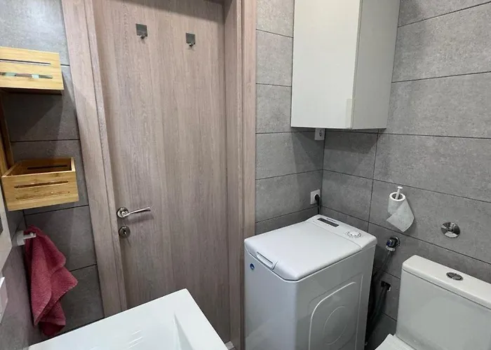 στην κοντά στην θάλασσα